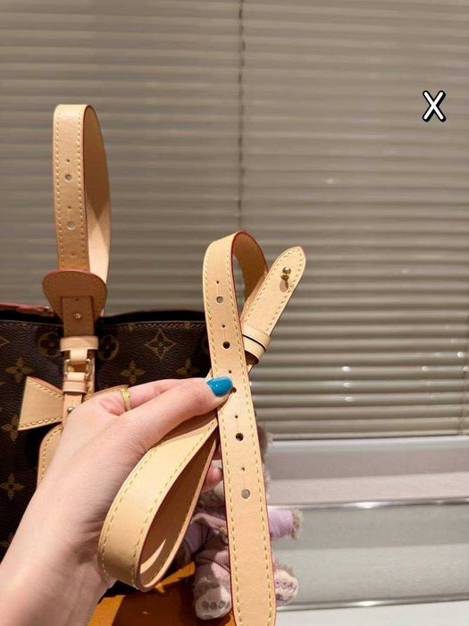 Geanta de mana dama Louis Vouitton  183331