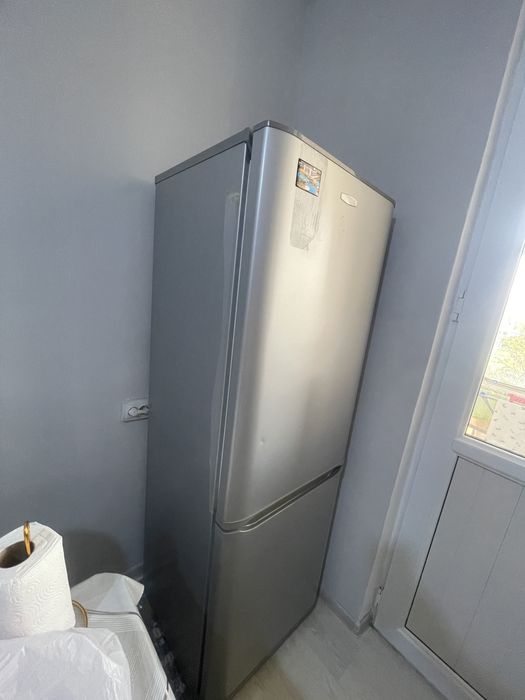 холодильник Бирюса