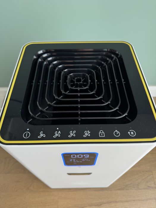 Vand Purificator de aer Karcher AF30, garantie noiembrie 2026