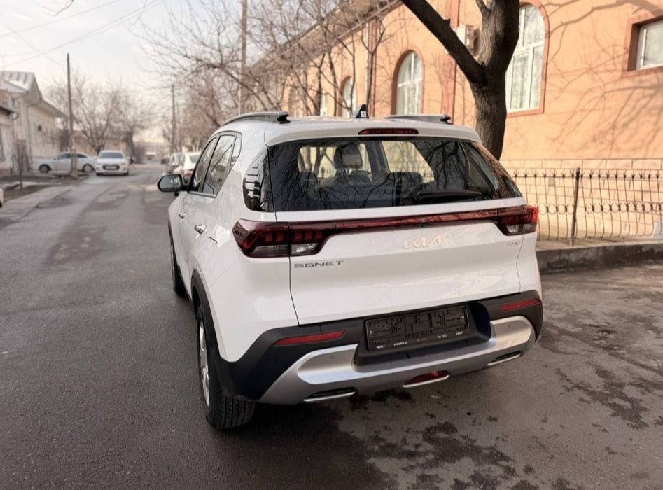 Kia Sonet 2 pozitsiya
