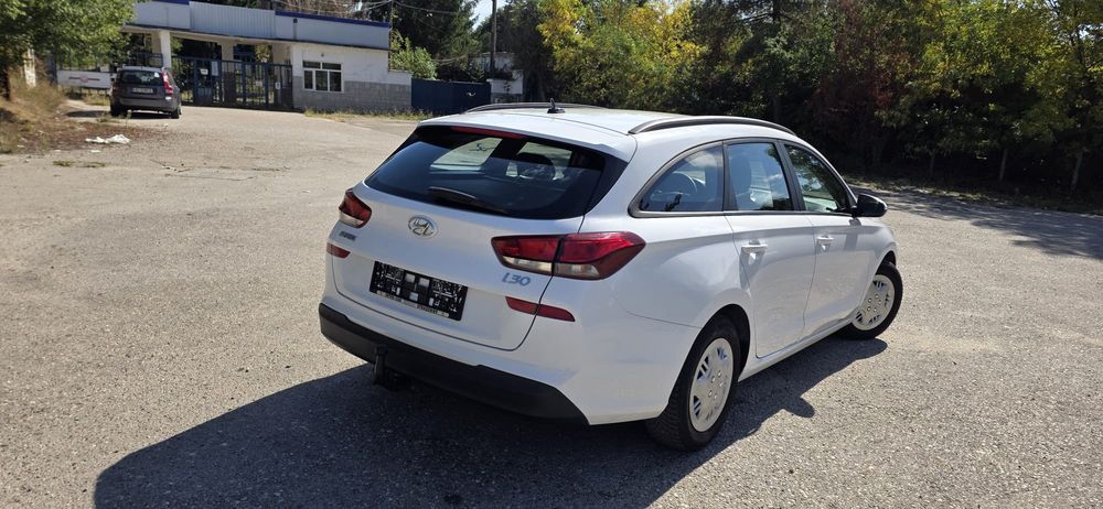 Hyundai i30 1 6 CRDI