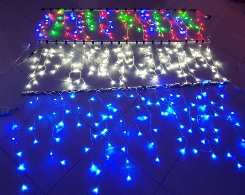 BLUE LED Сини ЛЕД Висящи Лампи 3х60 с опция снаждане Коледна украса