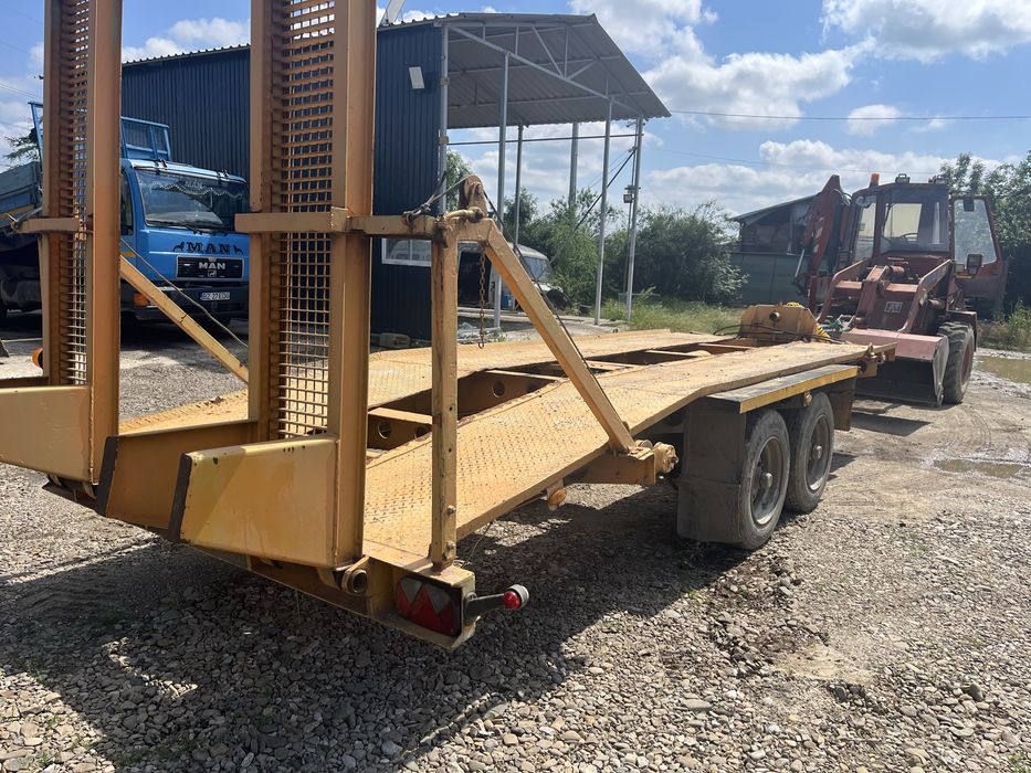 Trailer utilaje cu rampe