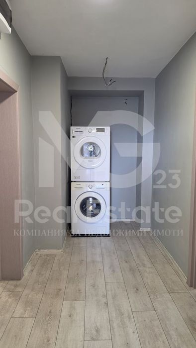 Дава се под наем Тристаен апартамент в Пловдив, Гагарин - 100 кв.м за 548.25 € - Снимка #11