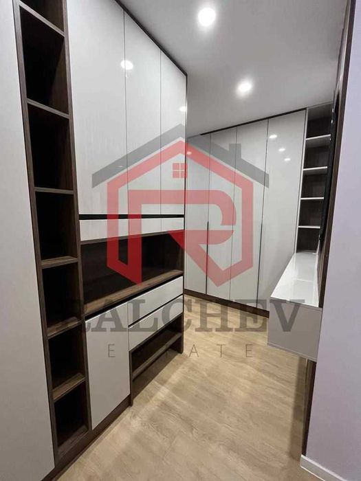 Многостаен апартамент с Морска панорама / м-т Кабакум