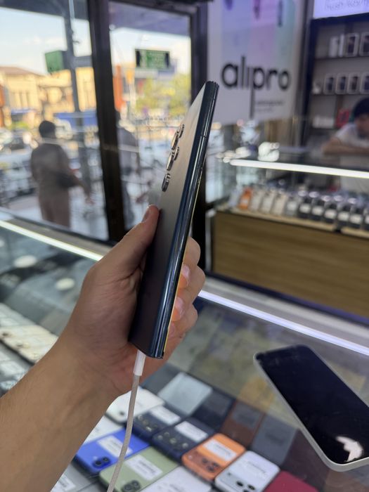 S22 ultra 8/256gb