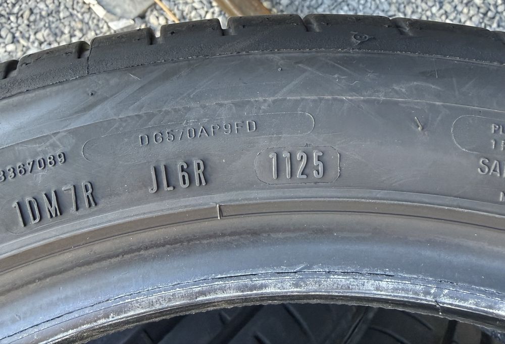 4бр 225/45/17 на 7мм с 22/25дот Дънлоп