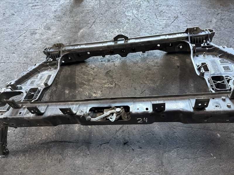 Телевизор Genesis G80 2016