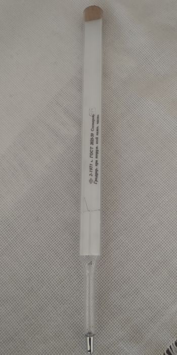 Лабораторни термометри-Немски 200гр,300градуса.