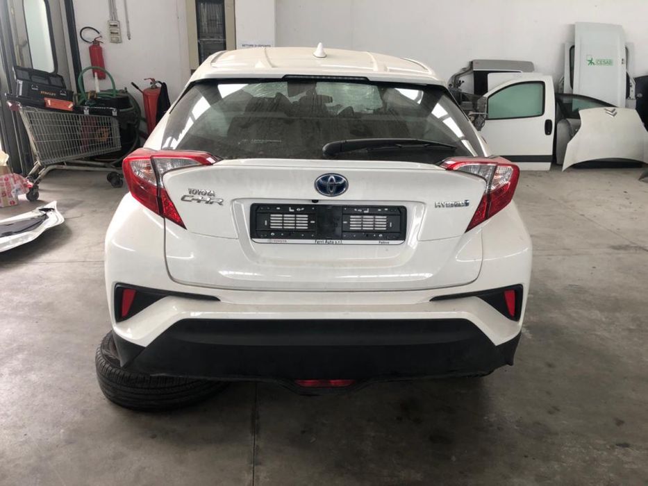 Piese Toyota CH-R 1.8 B Hibryd 2016-2018. 70000 km