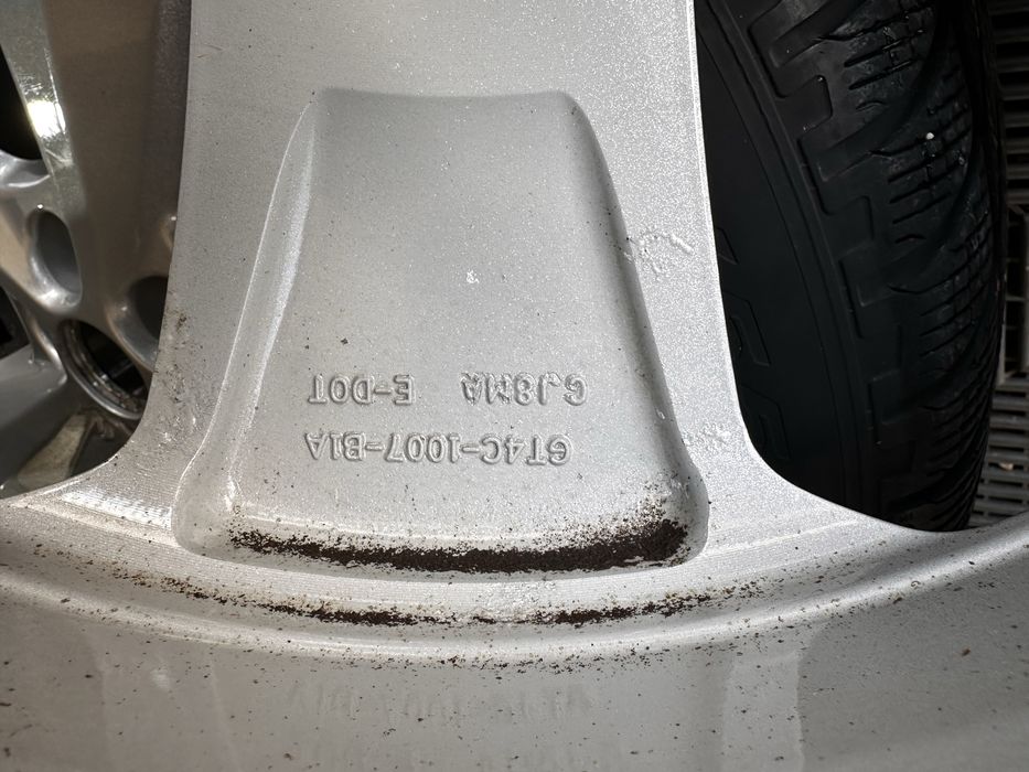 Vand jante aliaj originale Ford R19+Anvelope