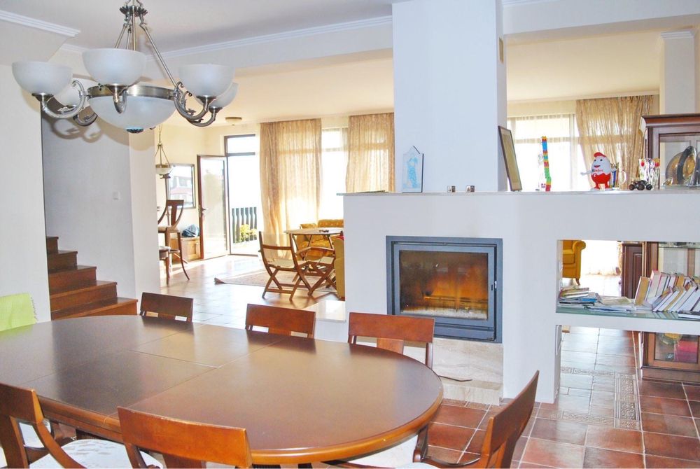 Продава се Къща в Бургас, Изгрев - 311 кв.м за 1673 €/кв.м - Снимка #3