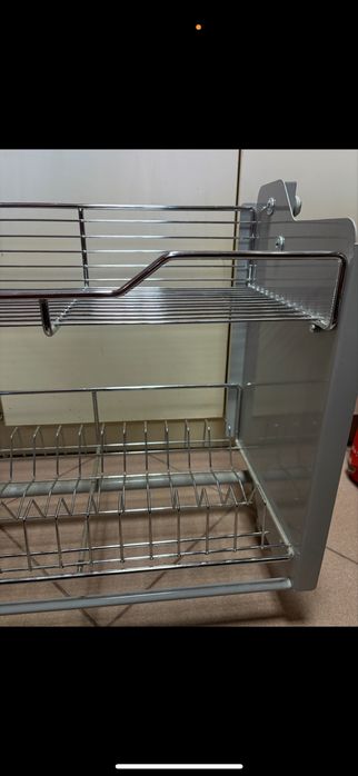 Асансьорен сушилник за съдове