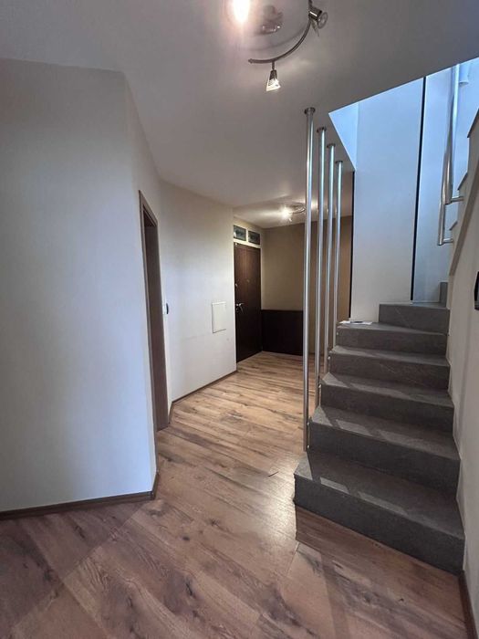 Дава се под наем Мезонет в София, Гео Милев - 300 кв.м за 1800 € - Снимка #4