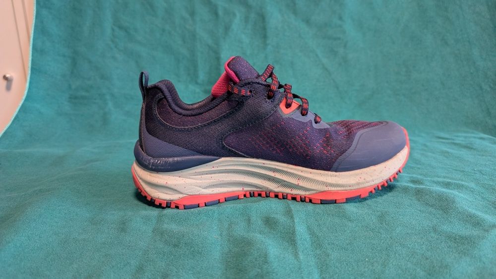 Sketchers Relaxed Fit, marimea 35.5