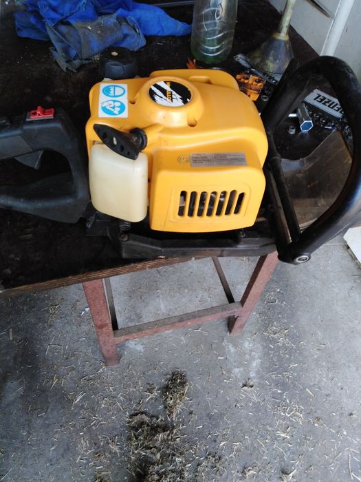 Моторен храсторез Маклош