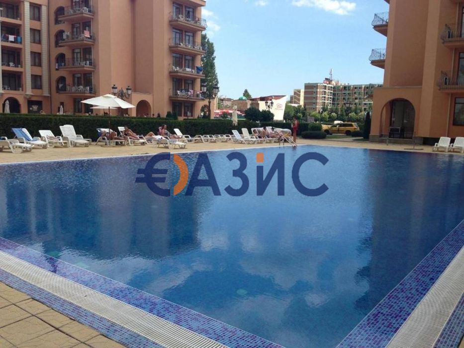Продава се Двустаен апартамент в к.к. Слънчев бряг - 62 кв.м за 1097 €/кв.м - Снимка #4