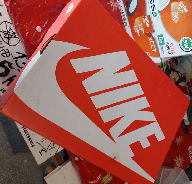 Nike AIR MAX Invigor-43 номер, стелка 27,5см.