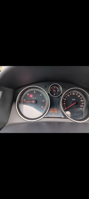 Opel Astra H 1.9 CDTI 2005