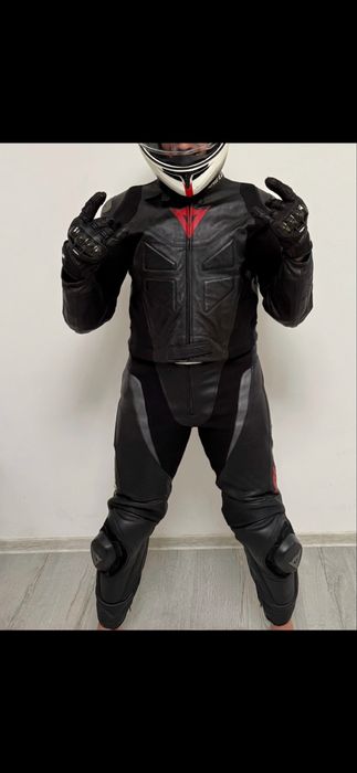 Costum moto DAINESE  marimea 52
