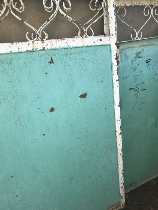 Осы варота сатылады цена 100000 келісеміз