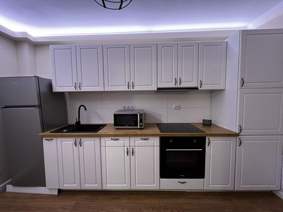 Inchiriez apartament în regim hotelier