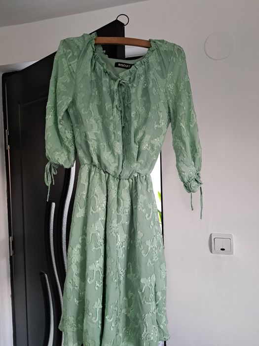 Rochii dama elegante