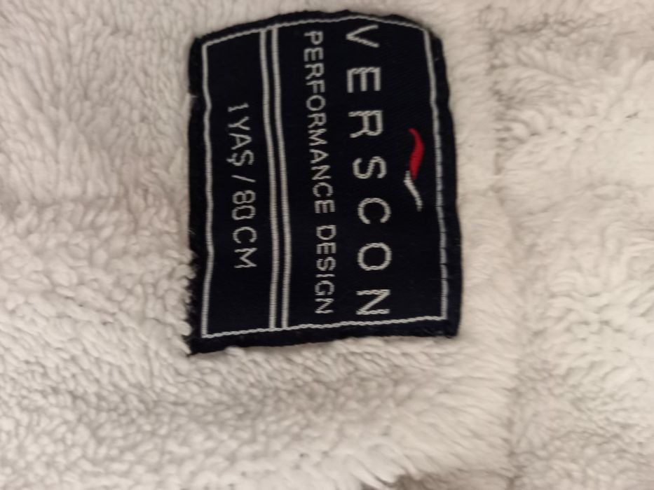 Продам комбез 80 размера