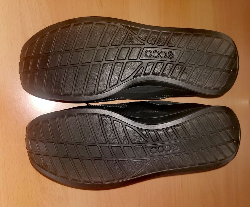 GEOX обувки номер 38