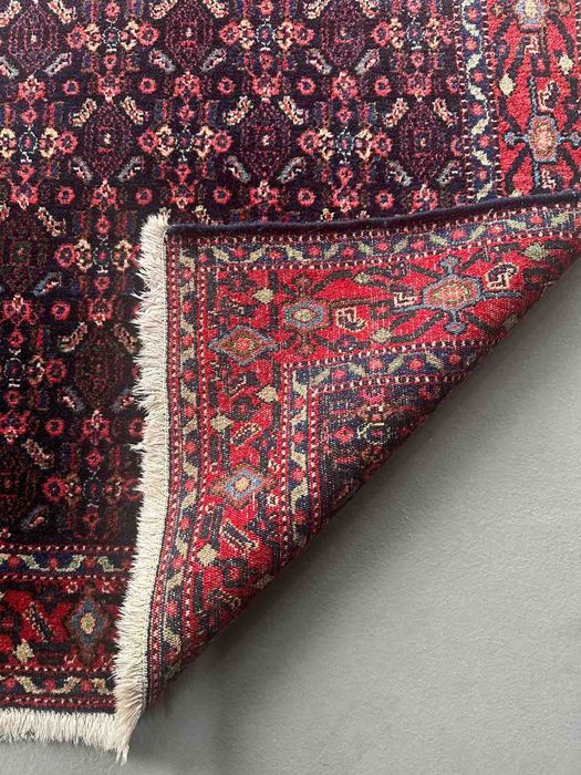 Персийски ръчнотъкан килим - 150х100 см