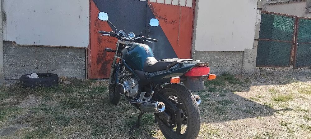 Мотоциклет Yamaha XJ 600 N