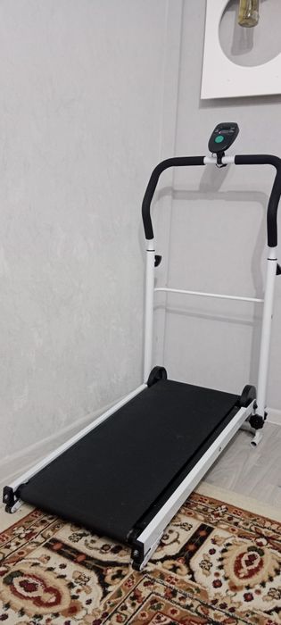Беговая дорожка механическая