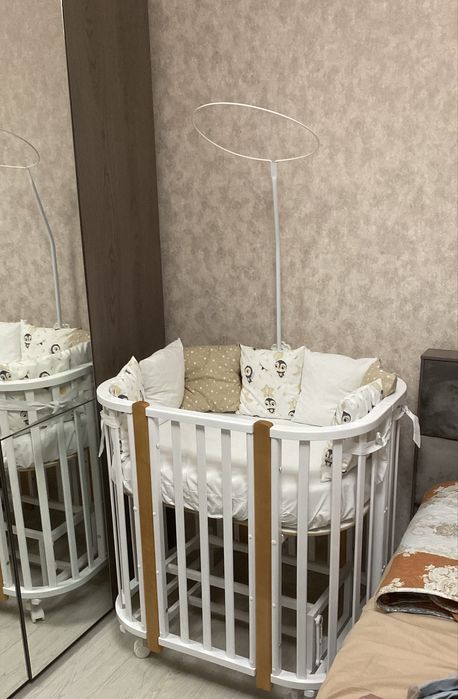 Продам десткую кроватку трансформер