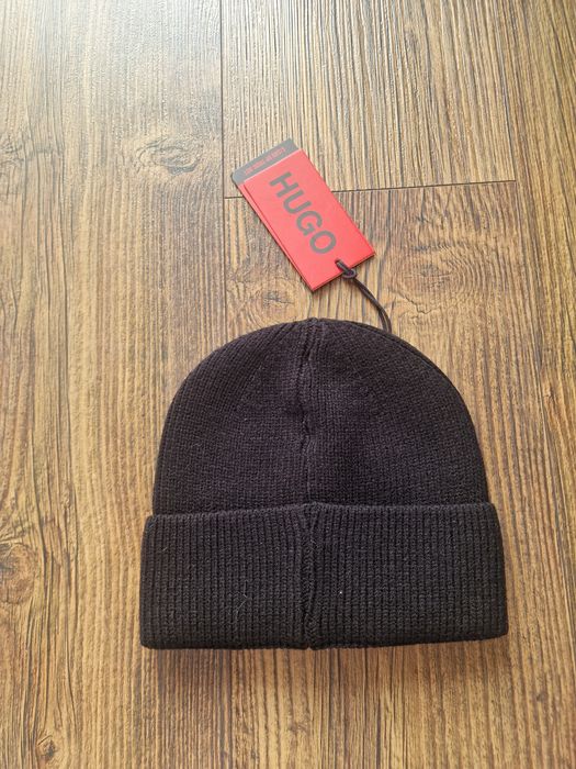 Страхотна мъжка зимна шапка C.P. COMPANY,  HB и S.I.