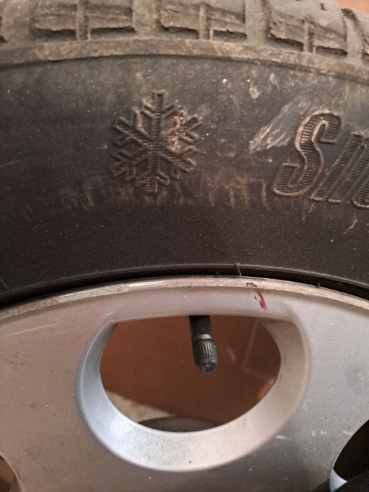 Зимни гуми с джанти Riken