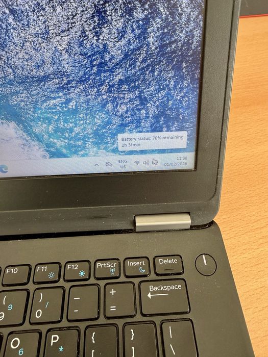 Ultrabook laptop Dell E7270 I5 8GB DDR4 256 GB SSD