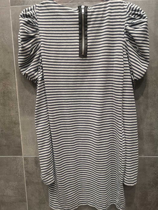 Дамски рокли М размер и други