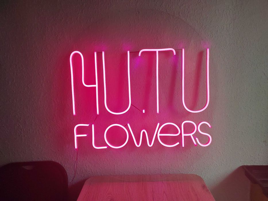 Неоновые вывески