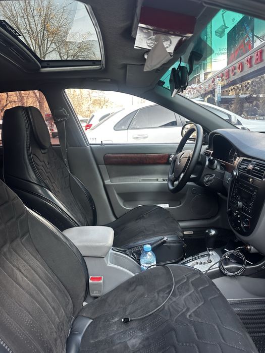 Продается Lacetti 1.8 AT