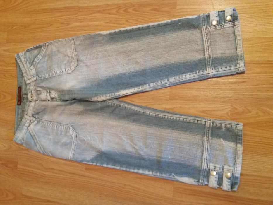 Vând mai multe perechi de pantaloni damă