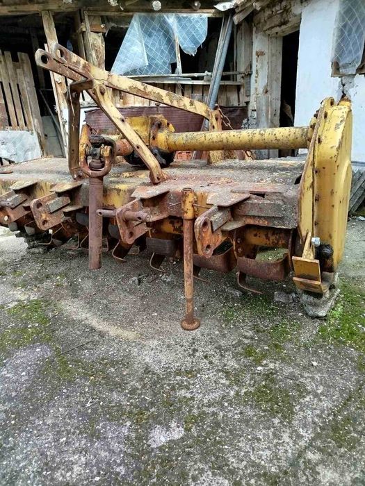 Разпродажба на селскостопанска техника