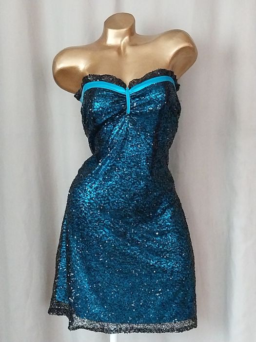 S/3XL  Различни модели рокли, цветове и размери