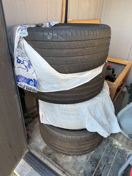 4 cauciucuri Run Flat Pirelli P zero Vară 275 40 22 6.3 MM