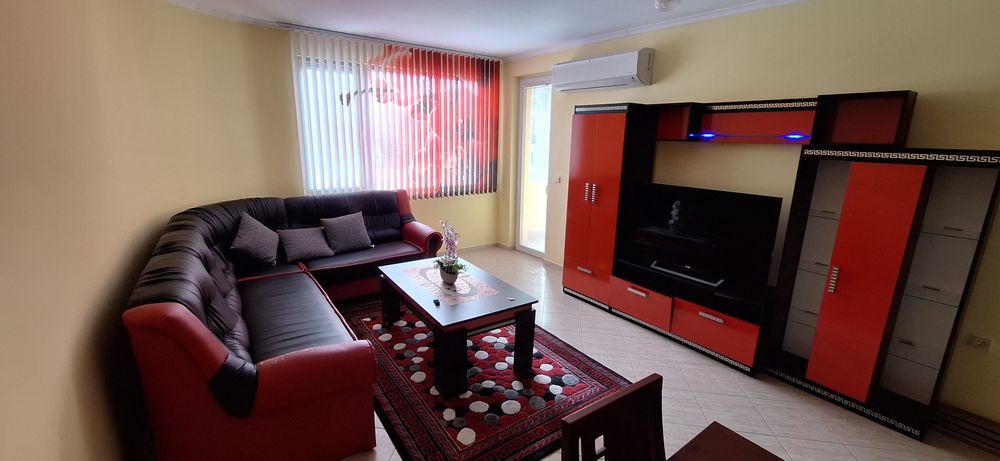 Холно обзавеждане