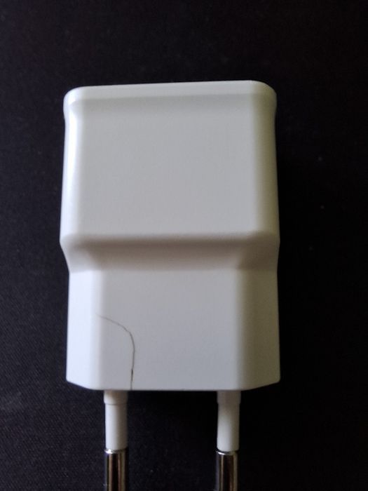 Оригинален Samsung адаптер 5V 1A USB Адаптер - EU