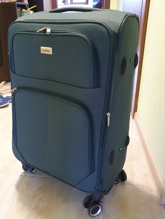 Пътнически куфар, среден размер