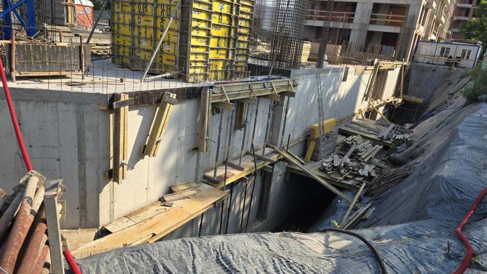 Продава се Многостаен апартамент в София, Дианабад - 137 кв.м за 1677 €/кв.м - Снимка #2