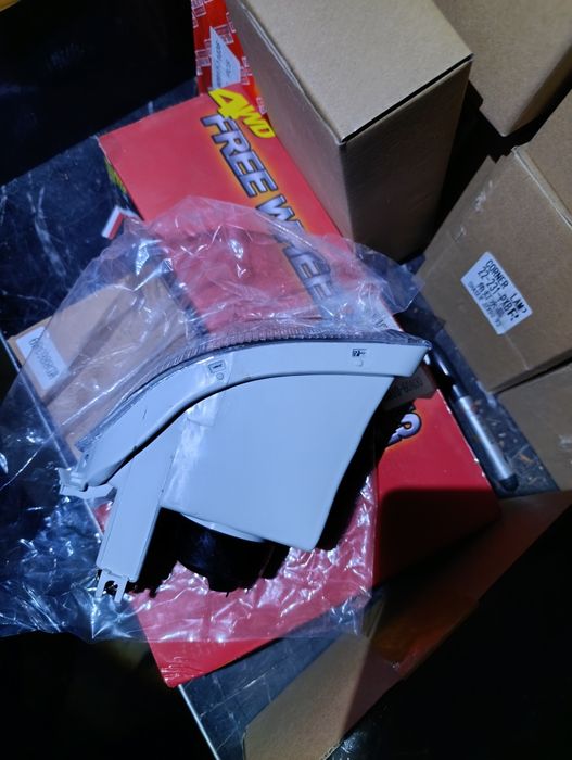 Чайзер 100, 96-08 туманки в бампер дорест