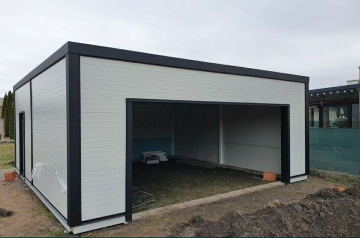 Vând garaj auto pe structură metalică