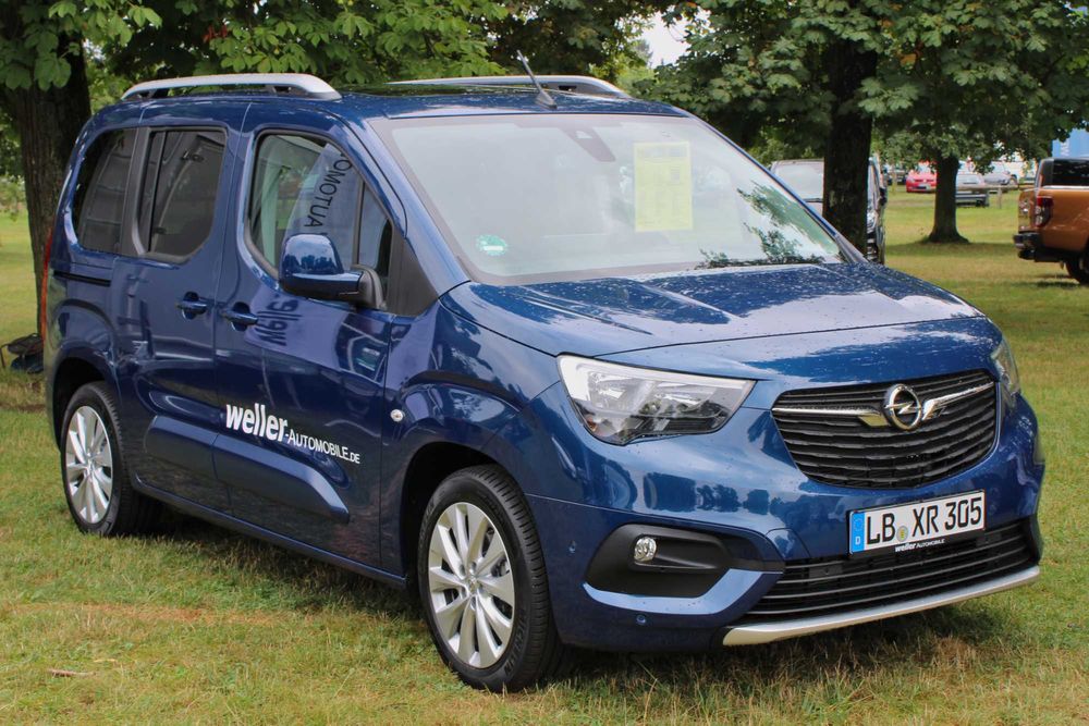 Напречни Греди за багажник Opel Combo E 2018-25 Оригинални Алуминиеви